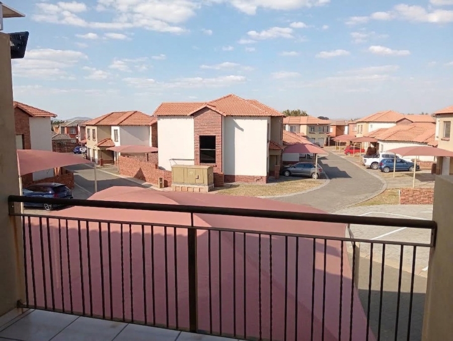 To Let 3 Bedroom Property for Rent in Waterval East North West